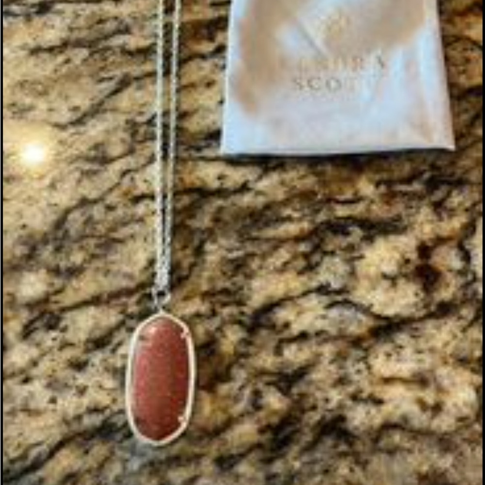 Kendra Scott goldstone pendant necklace